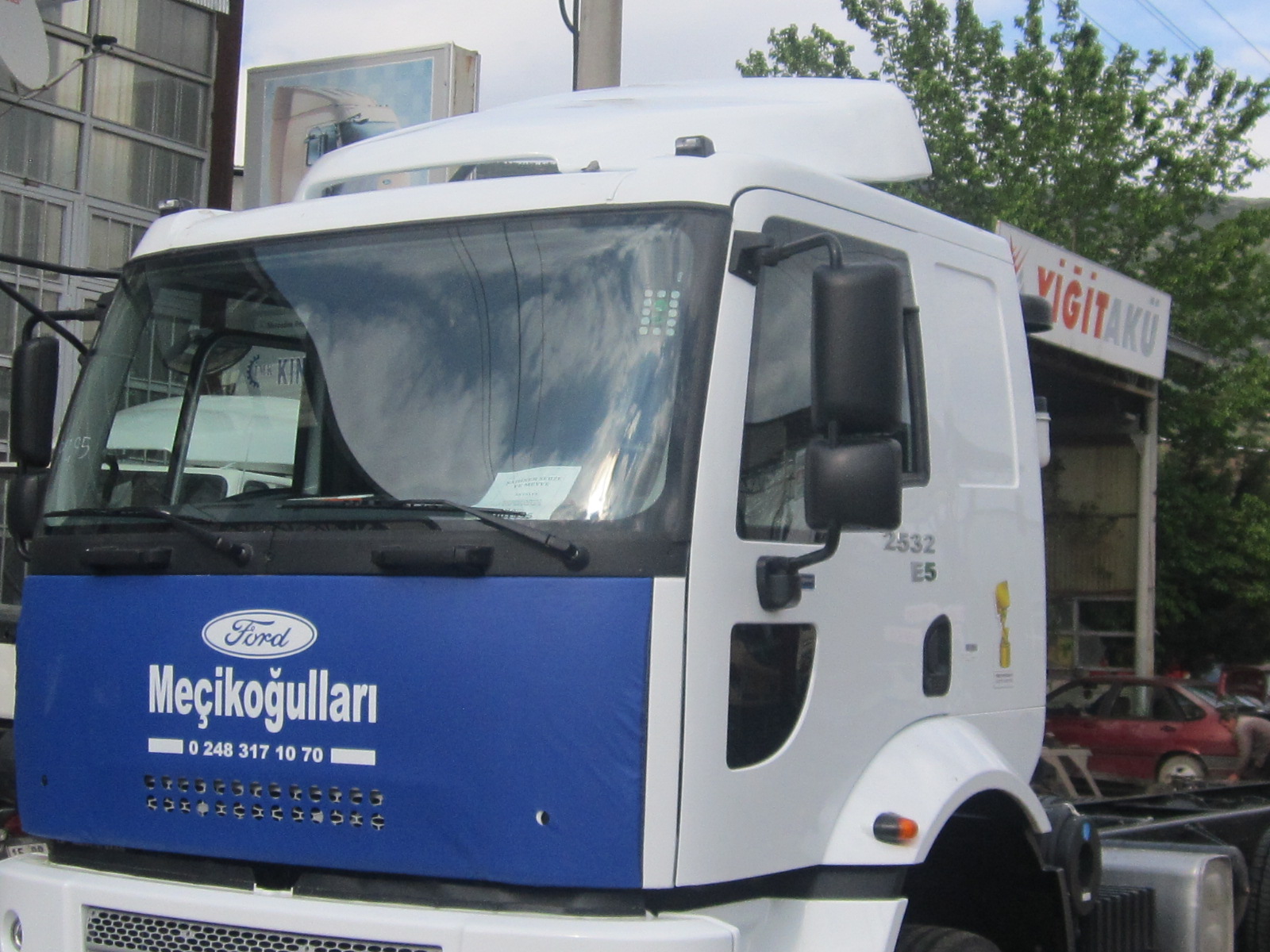 Ford Cargo 2532 Rüzgarlık