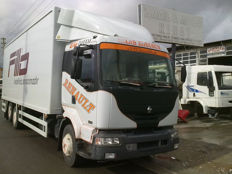 Renault Midlum 220-270 DCI kamyonetlerin üst rüzgarlığı